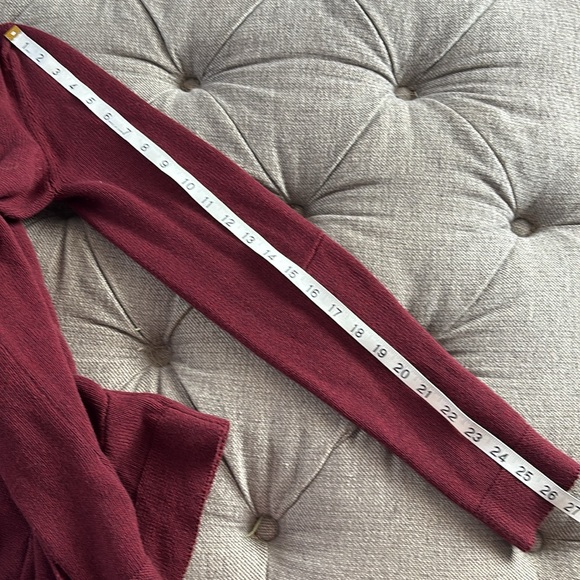 Cabi Maroon "Catch" Cotton Garnet Red Fitted Tailored Cardigan, Size xsmall - Picture 6 of 7